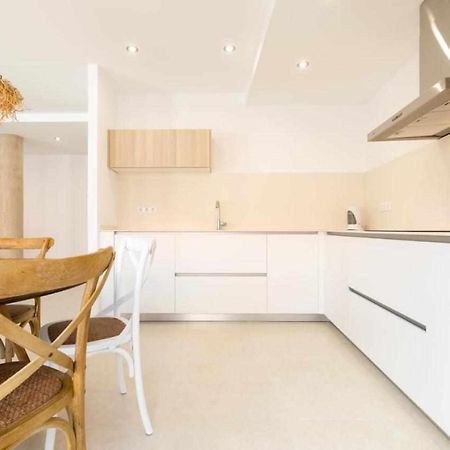 Apartament Roses Casc Antic Sl Sabater 5 Zewnętrze zdjęcie
